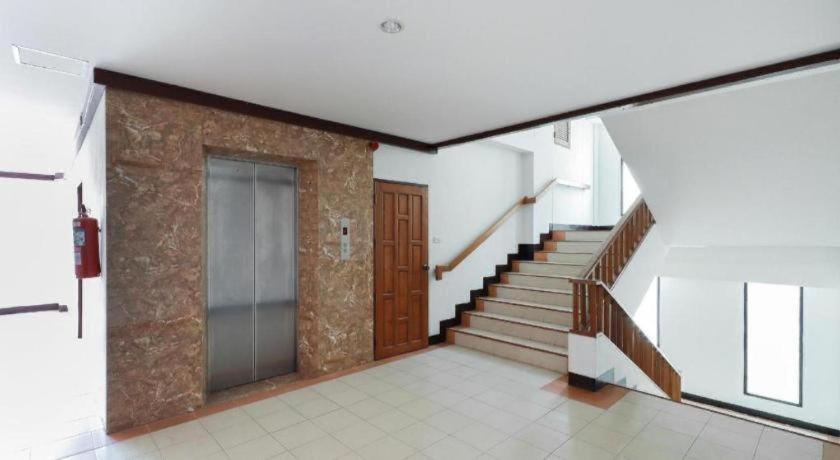 Oyo 794 Mum Hotel